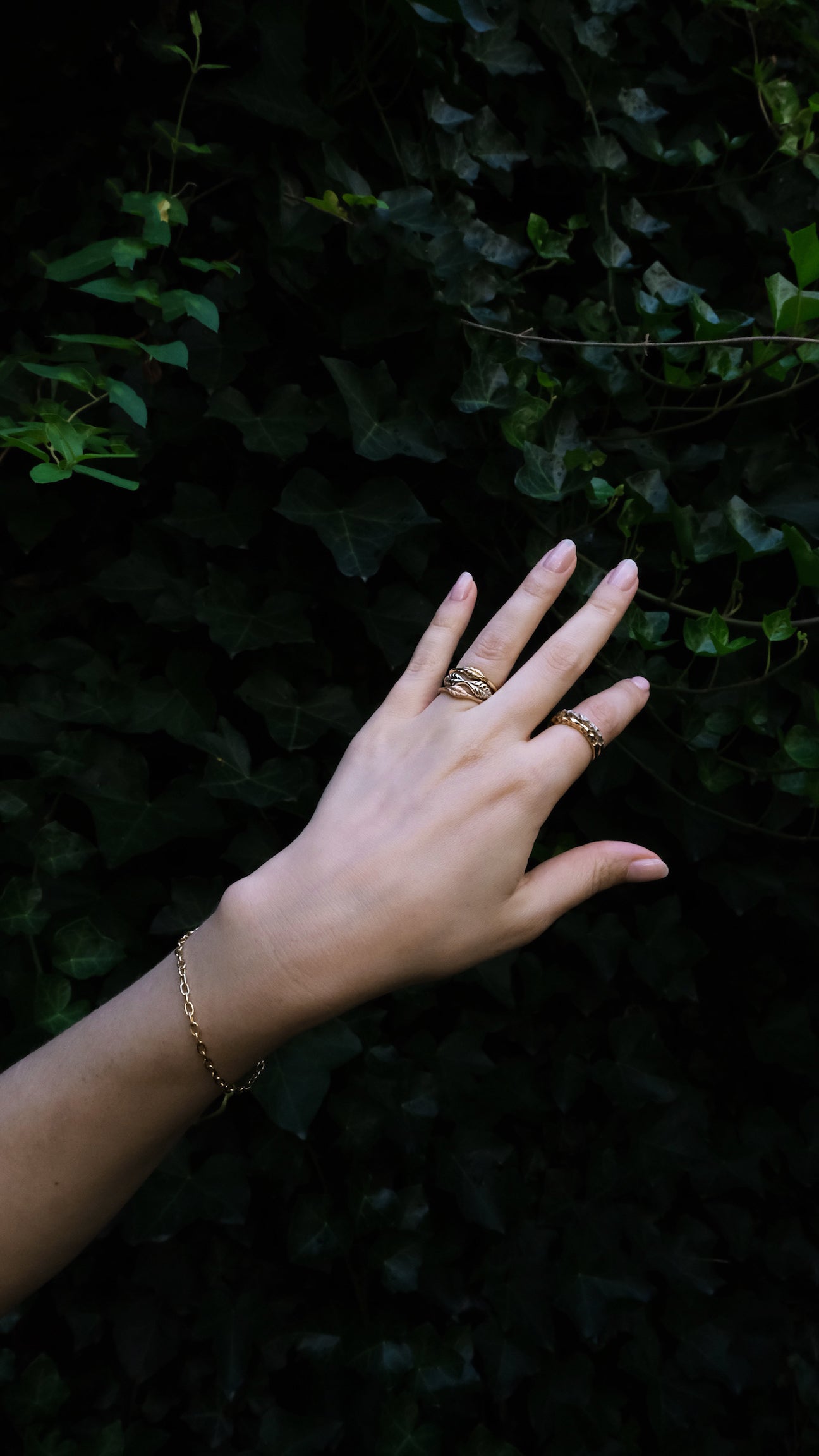Double Leaf Stacker Ring