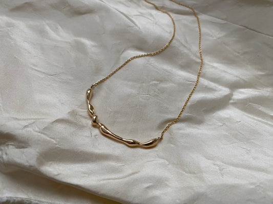 Fountain Station Necklace // 14KY