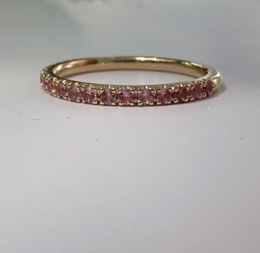Standard Pavé Band // Winza Pink Sapphire // 14KY